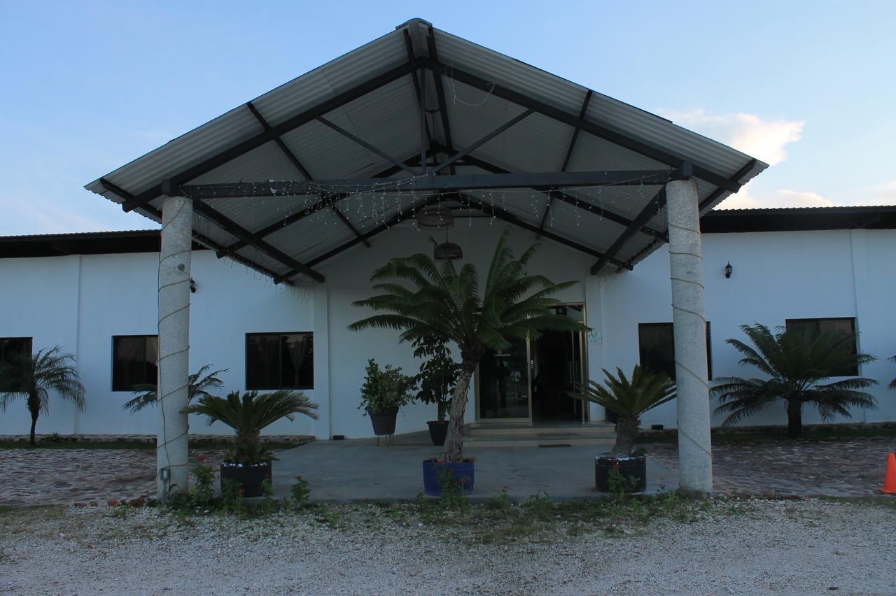 Real Primaveras Campestre Escárcega Exterior foto